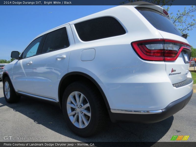 Bright White / Black 2014 Dodge Durango SXT