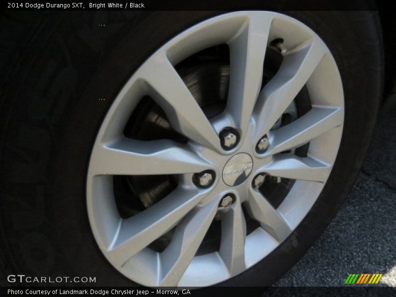 Bright White / Black 2014 Dodge Durango SXT