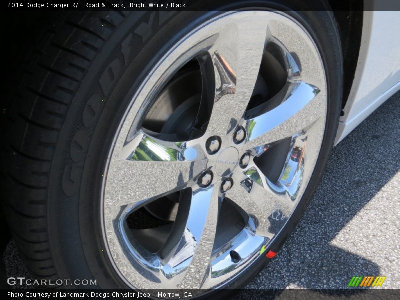 Bright White / Black 2014 Dodge Charger R/T Road & Track
