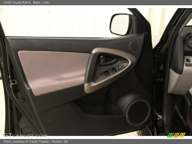 Black / Ash 2006 Toyota RAV4
