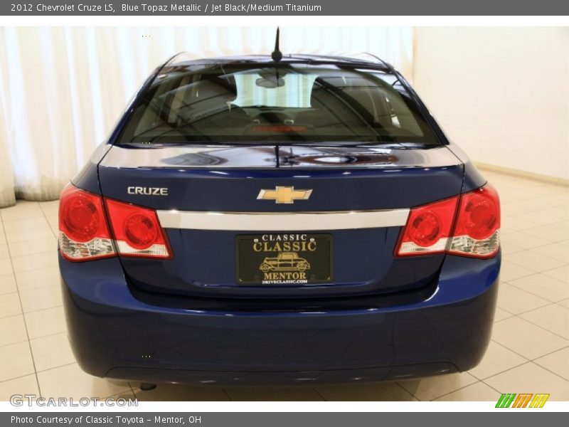 Blue Topaz Metallic / Jet Black/Medium Titanium 2012 Chevrolet Cruze LS