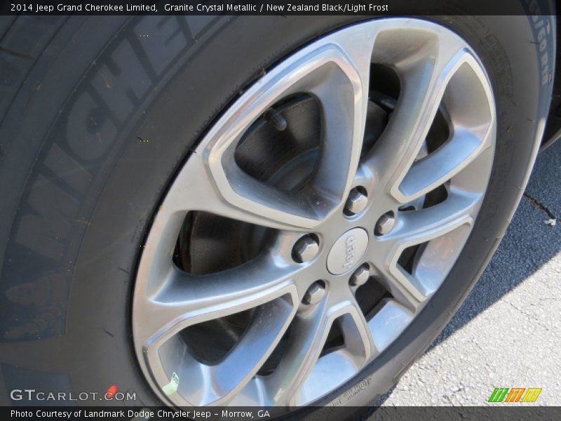 Granite Crystal Metallic / New Zealand Black/Light Frost 2014 Jeep Grand Cherokee Limited