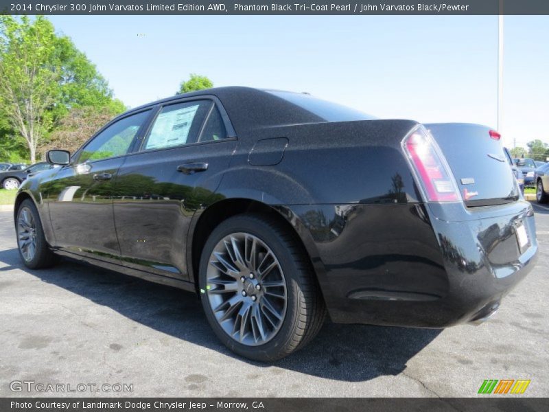 Phantom Black Tri-Coat Pearl / John Varvatos Black/Pewter 2014 Chrysler 300 John Varvatos Limited Edition AWD