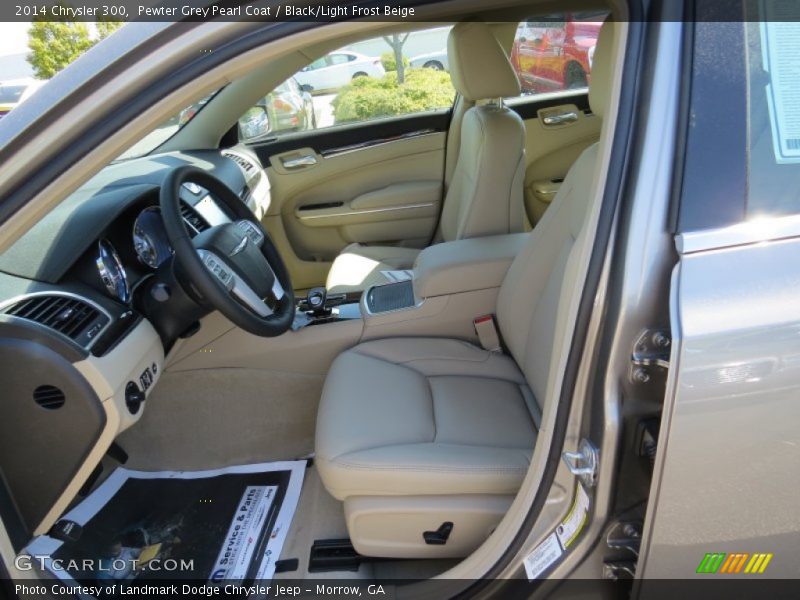 Pewter Grey Pearl Coat / Black/Light Frost Beige 2014 Chrysler 300