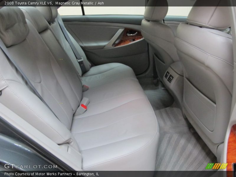 Magnetic Gray Metallic / Ash 2008 Toyota Camry XLE V6