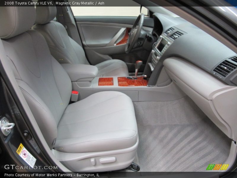 Magnetic Gray Metallic / Ash 2008 Toyota Camry XLE V6