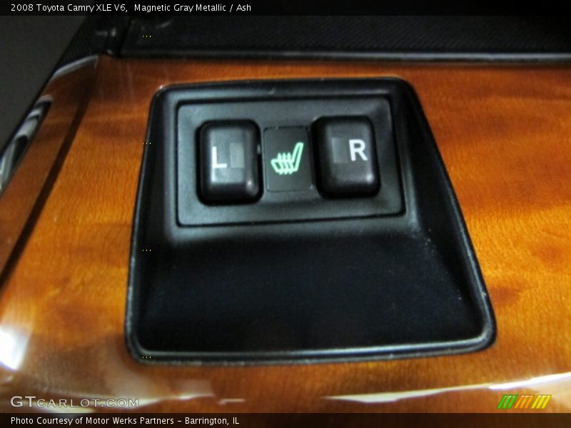 Magnetic Gray Metallic / Ash 2008 Toyota Camry XLE V6