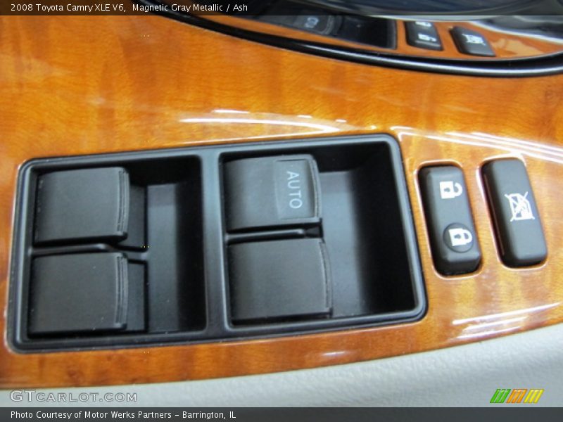 Magnetic Gray Metallic / Ash 2008 Toyota Camry XLE V6