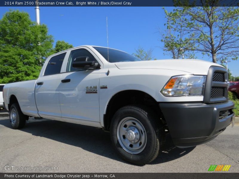Front 3/4 View of 2014 2500 Tradesman Crew Cab