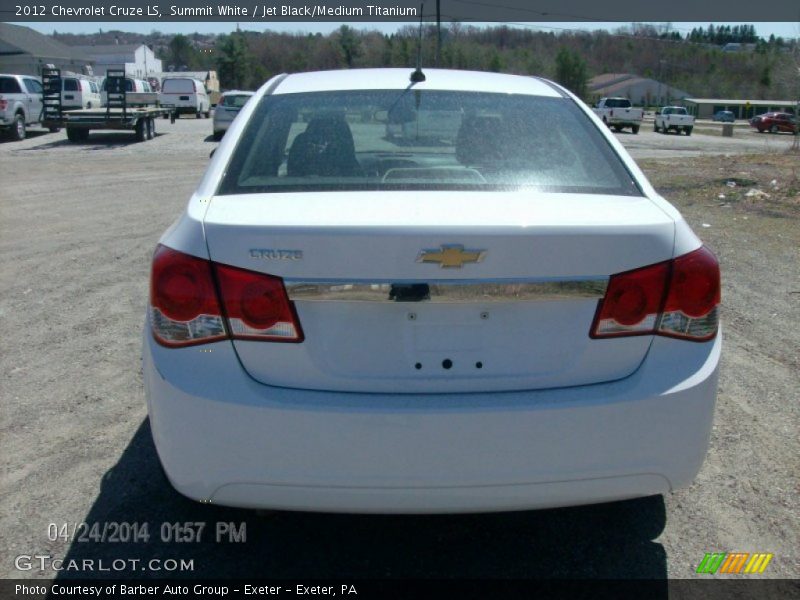 Summit White / Jet Black/Medium Titanium 2012 Chevrolet Cruze LS