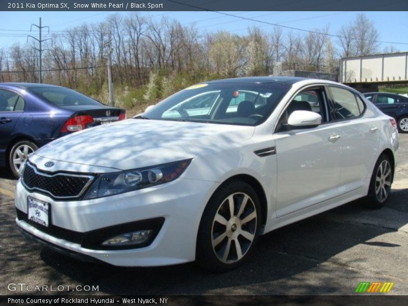 Snow White Pearl / Black Sport 2011 Kia Optima SX