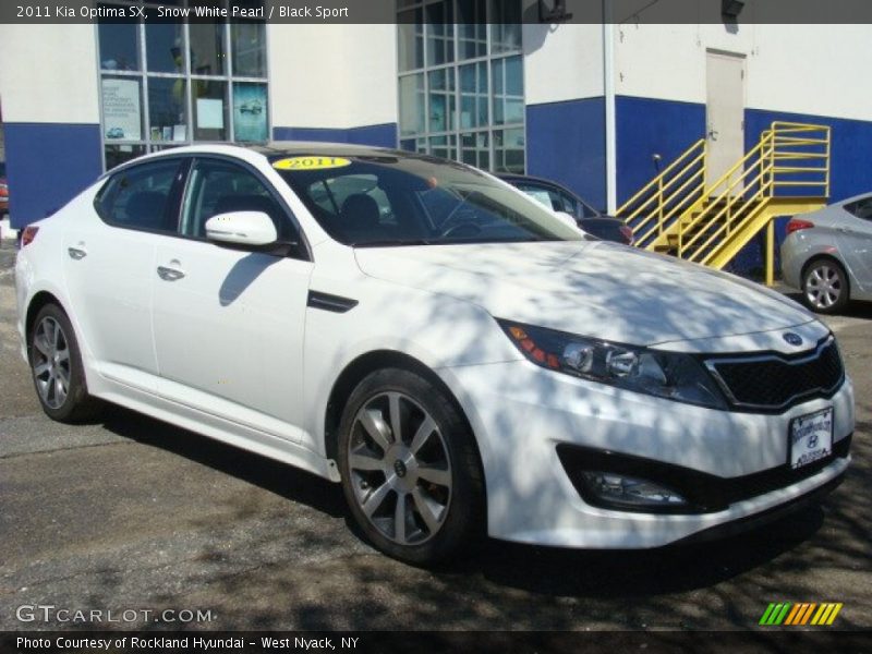 Snow White Pearl / Black Sport 2011 Kia Optima SX
