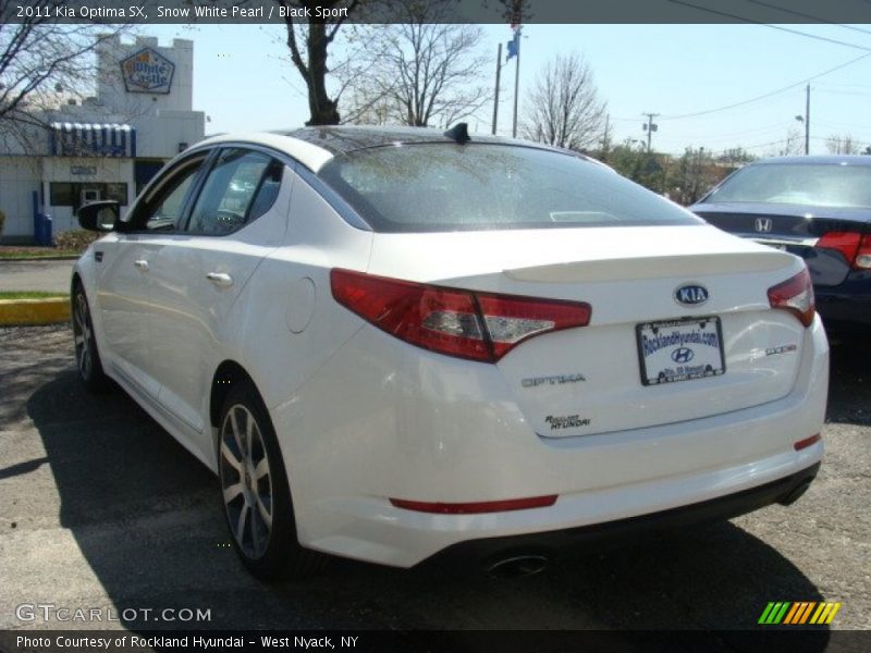 Snow White Pearl / Black Sport 2011 Kia Optima SX