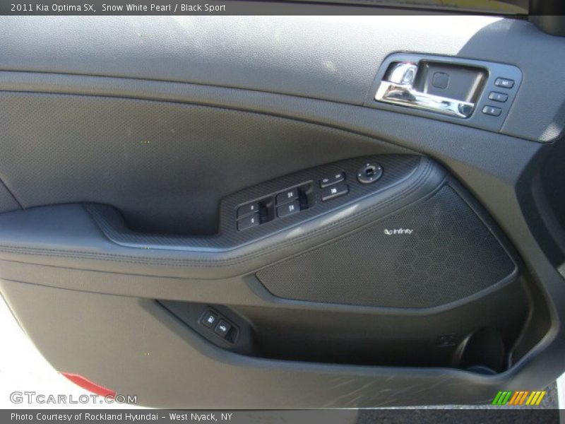 Snow White Pearl / Black Sport 2011 Kia Optima SX