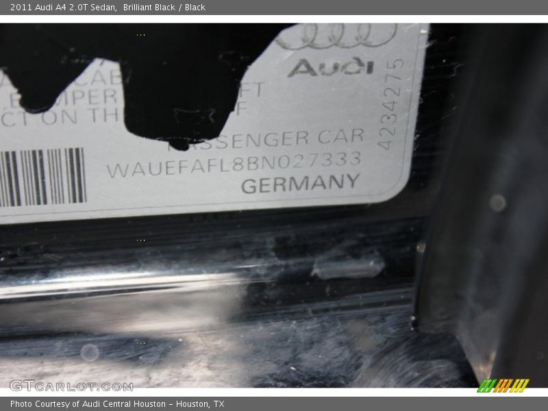 Brilliant Black / Black 2011 Audi A4 2.0T Sedan