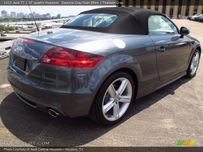 2015 TT 2.0T quattro Roadster Daytona Gray Pearl Effect