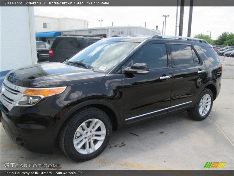 Kodiak Brown / Medium Light Stone 2014 Ford Explorer XLT