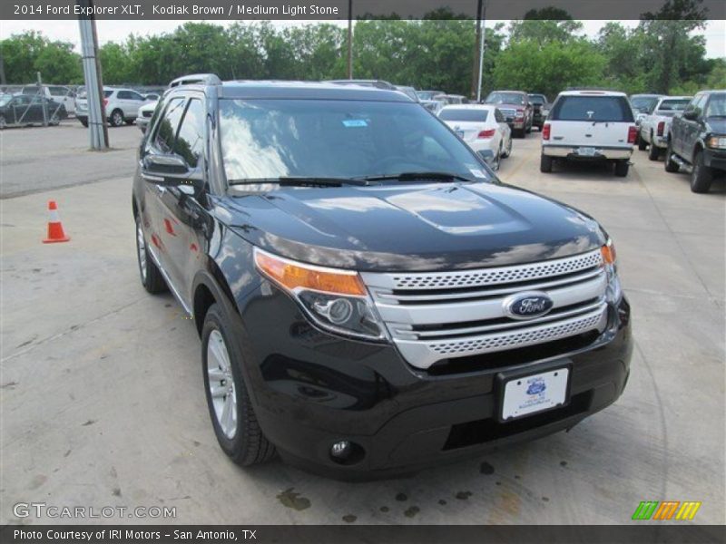 Kodiak Brown / Medium Light Stone 2014 Ford Explorer XLT