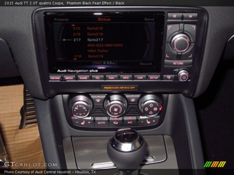 Phantom Black Pearl Effect / Black 2015 Audi TT 2.0T quattro Coupe