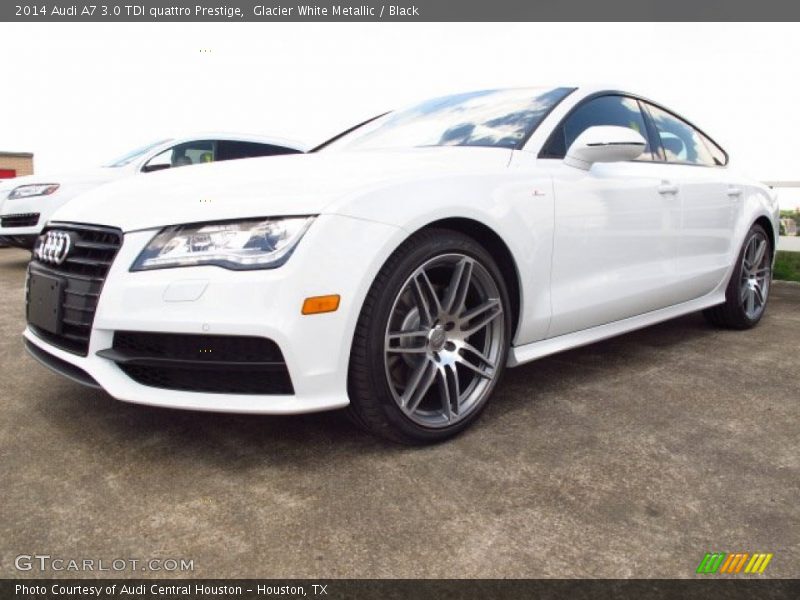 Front 3/4 View of 2014 A7 3.0 TDI quattro Prestige