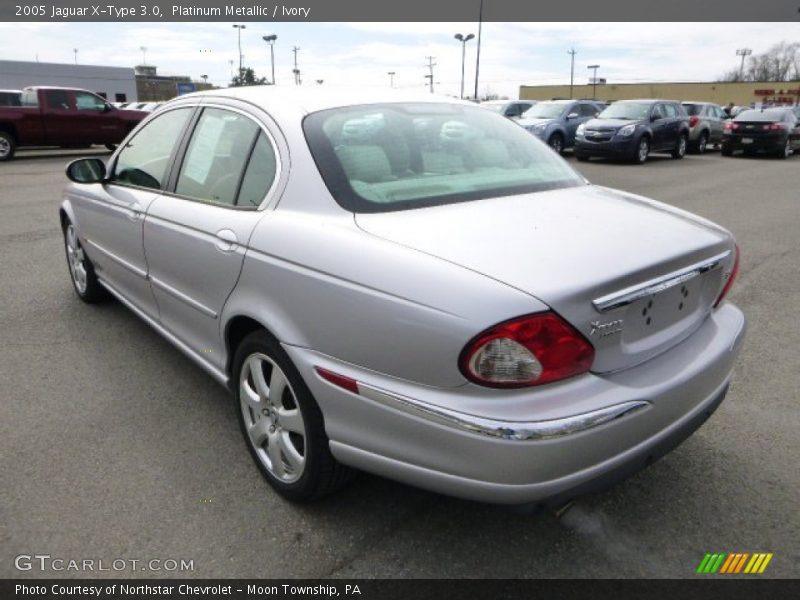 Platinum Metallic / Ivory 2005 Jaguar X-Type 3.0