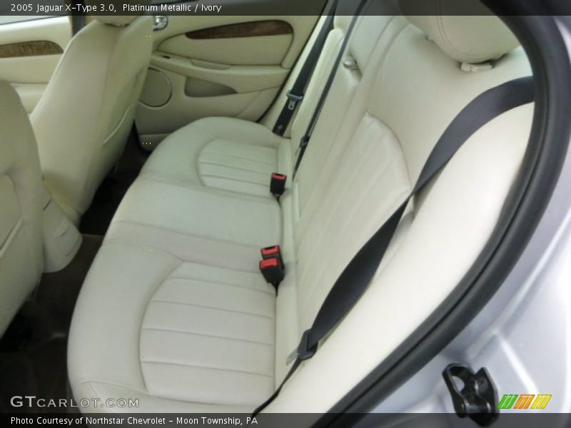 Platinum Metallic / Ivory 2005 Jaguar X-Type 3.0