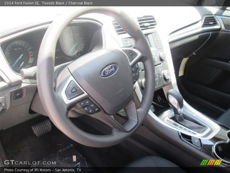 Tuxedo Black / Charcoal Black 2014 Ford Fusion SE