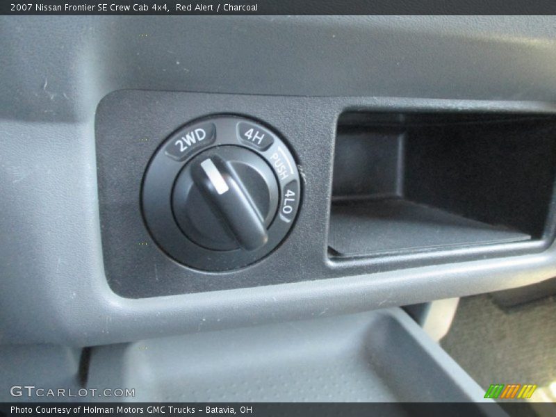 Red Alert / Charcoal 2007 Nissan Frontier SE Crew Cab 4x4