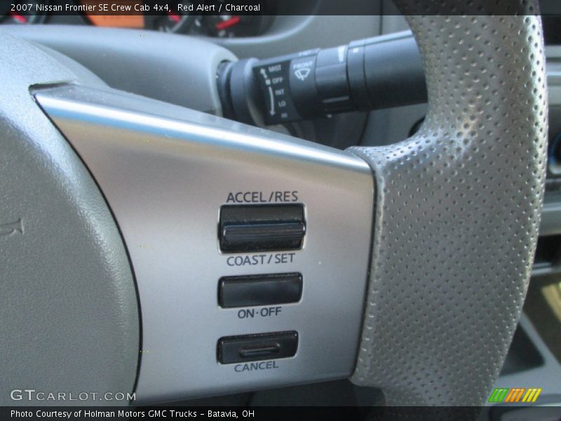 Red Alert / Charcoal 2007 Nissan Frontier SE Crew Cab 4x4