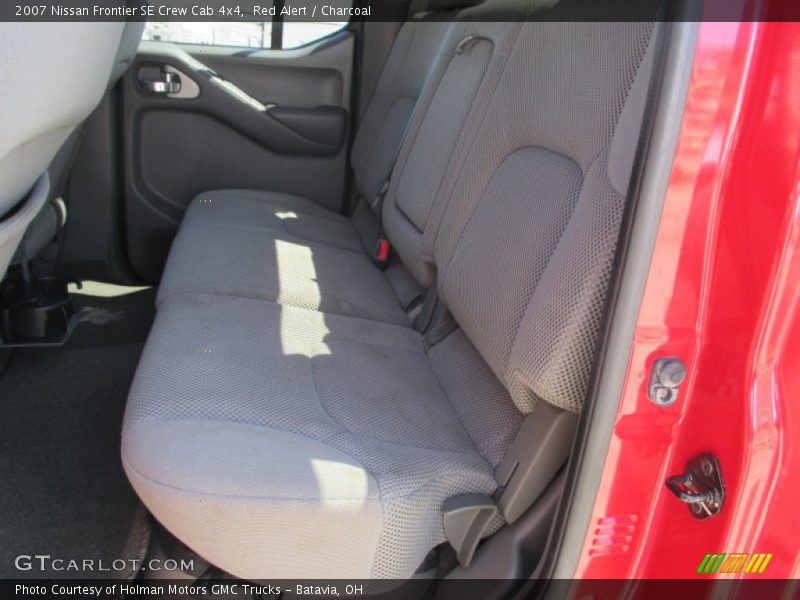 Red Alert / Charcoal 2007 Nissan Frontier SE Crew Cab 4x4