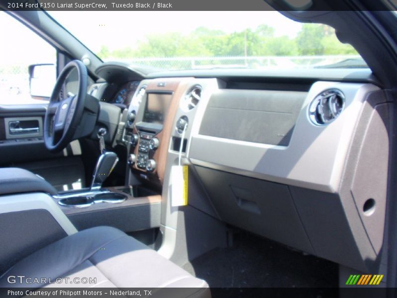 Tuxedo Black / Black 2014 Ford F150 Lariat SuperCrew