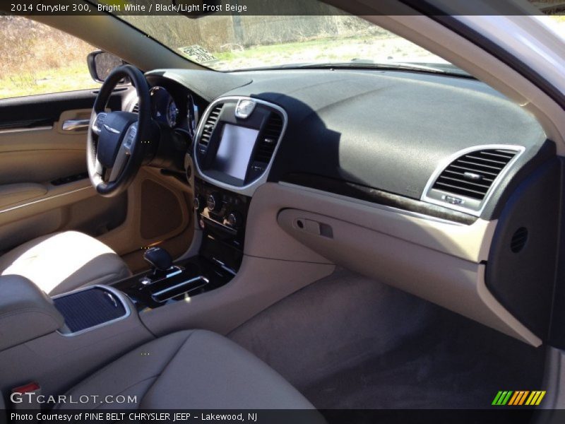 Bright White / Black/Light Frost Beige 2014 Chrysler 300