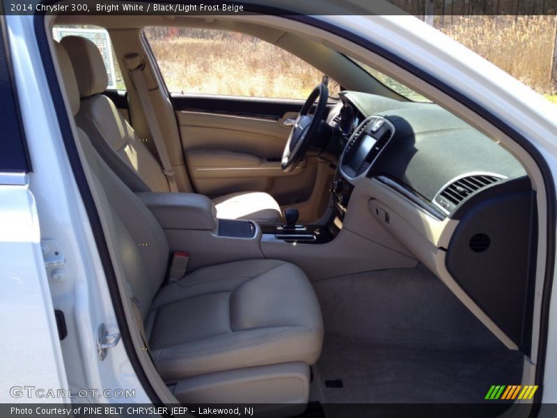 Bright White / Black/Light Frost Beige 2014 Chrysler 300