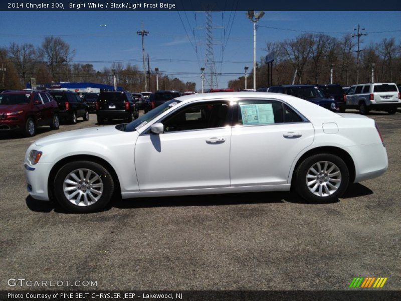 Bright White / Black/Light Frost Beige 2014 Chrysler 300