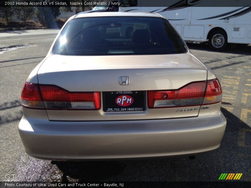 Naples Gold Metallic / Ivory 2002 Honda Accord EX V6 Sedan