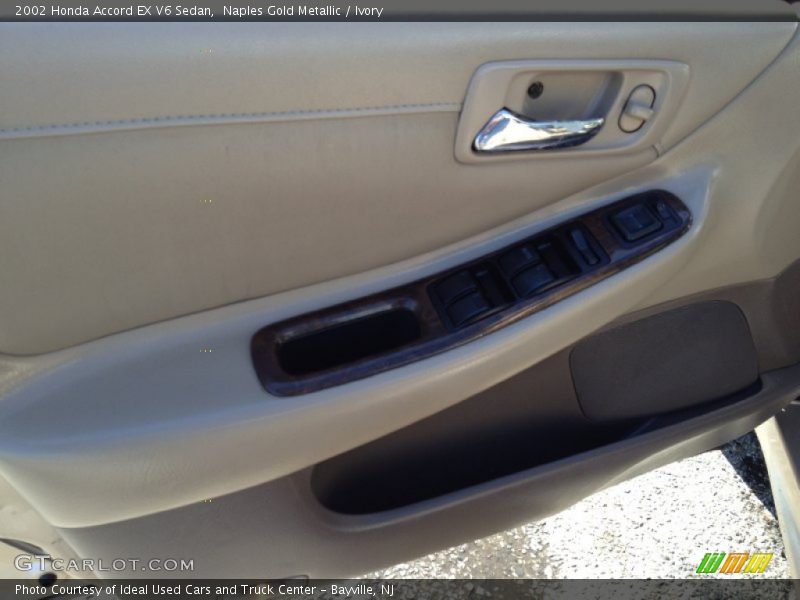 Naples Gold Metallic / Ivory 2002 Honda Accord EX V6 Sedan