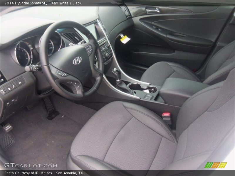 Pearl White / Black 2014 Hyundai Sonata SE