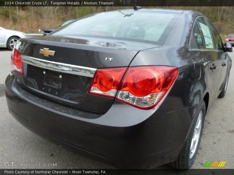 Tungsten Metallic / Medium Titanium 2014 Chevrolet Cruze LT