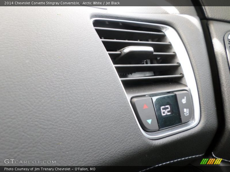 Controls of 2014 Corvette Stingray Convertible