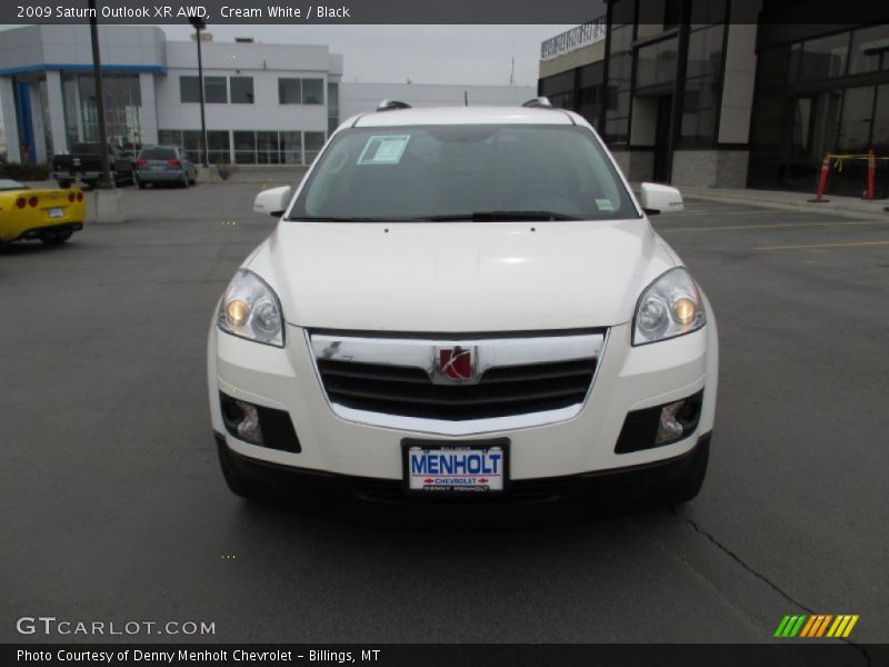 Cream White / Black 2009 Saturn Outlook XR AWD