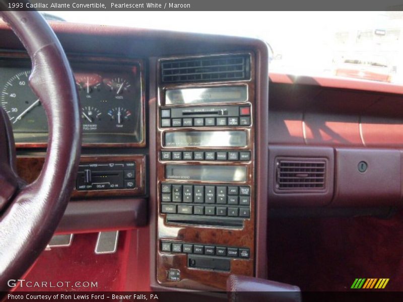 Controls of 1993 Allante Convertible