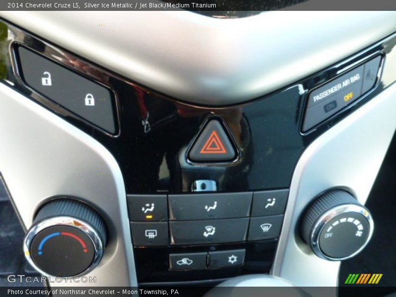 Silver Ice Metallic / Jet Black/Medium Titanium 2014 Chevrolet Cruze LS