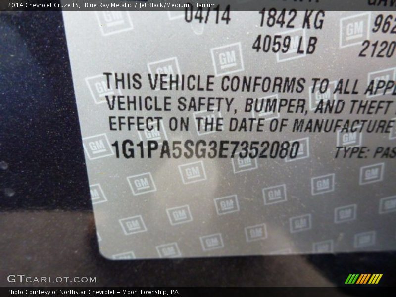 Blue Ray Metallic / Jet Black/Medium Titanium 2014 Chevrolet Cruze LS