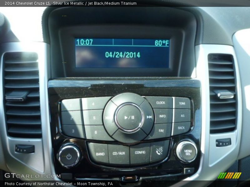 Silver Ice Metallic / Jet Black/Medium Titanium 2014 Chevrolet Cruze LS