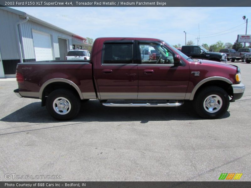 Toreador Red Metallic / Medium Parchment Beige 2003 Ford F150 XLT SuperCrew 4x4