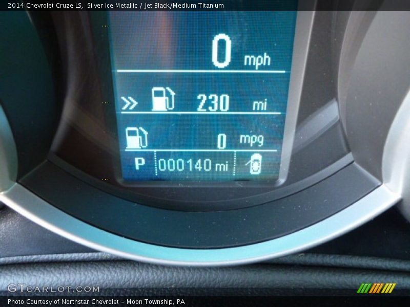 Silver Ice Metallic / Jet Black/Medium Titanium 2014 Chevrolet Cruze LS