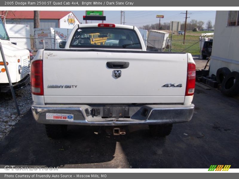 Bright White / Dark Slate Gray 2005 Dodge Ram 2500 ST Quad Cab 4x4