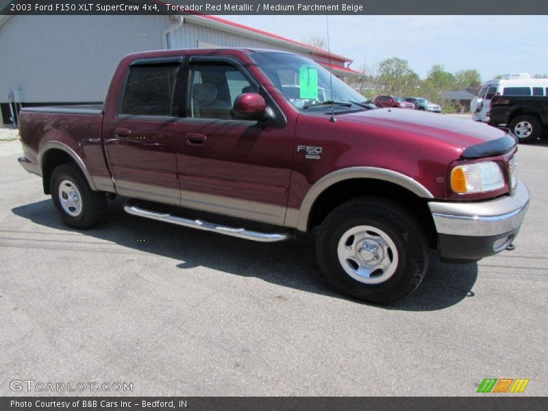 Toreador Red Metallic / Medium Parchment Beige 2003 Ford F150 XLT SuperCrew 4x4
