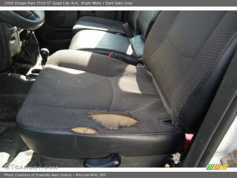 Bright White / Dark Slate Gray 2005 Dodge Ram 2500 ST Quad Cab 4x4