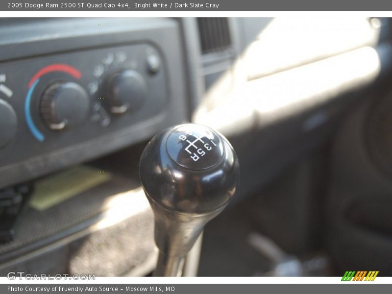 Bright White / Dark Slate Gray 2005 Dodge Ram 2500 ST Quad Cab 4x4